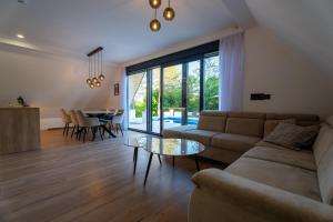 Posezení v ubytování Holiday home Pine nest