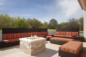 Χώρος καθιστικού στο Home2 Suites By Hilton Jackson