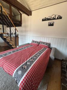 Voodi või voodid majutusasutuse Chalet avec vue panoramique sur les montagnes toas