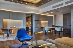Un lugar para sentarse en The Westin Doha Hotel & Spa