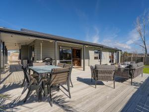 Balkón nebo terasa v ubytování Seabreeze Surf House - Whitianga Escape