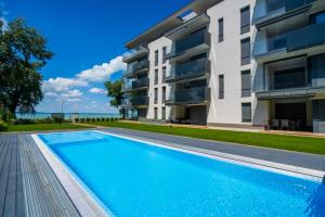 Bazén v ubytovaní MyFlat Casa Galerius Apartment alebo v jeho blízkosti