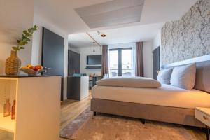 MASEVEN Frankfurt Messe客房内的一张或多张床位