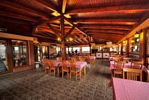 Restaurace v ubytování Motel U Krbu