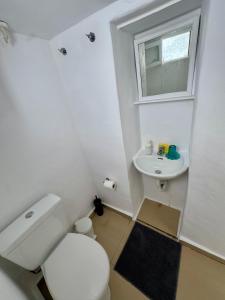 Et badeværelse på To spitaki