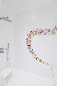 A bathroom at Canaves Sunday