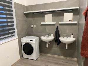 Koupelna v ubytování Apartmány Kortan