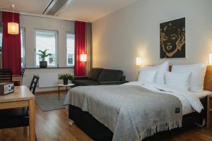 Postel nebo postele na pokoji v ubytování Home Hotel Mektagonen + 37 fotografií