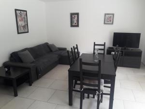 Χώρος καθιστικού στο Briloc Appartements Pietrosella à 50m de la plage