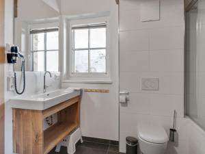 A bathroom at Modern Chalet in Mühlbach am Hochkönig near Ski Area