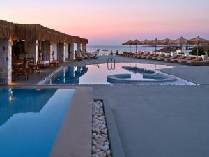 a view of the pool at a resort at Blue Mare Villas in Naousa