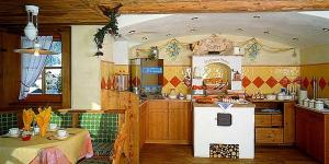 Kuchyň nebo kuchyňský kout v ubytování Hotel Garni San Nicolò
