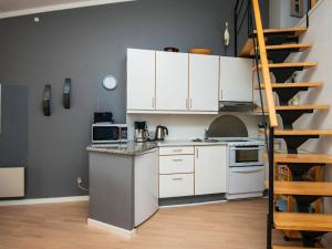 Kuchyň nebo kuchyňský kout v ubytování 6 person holiday home in Ringkøbing + 37 fotografií