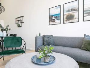Posezení v ubytování 6 person holiday home in Ringkøbing