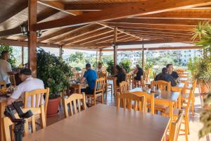 Restaurace v ubytování Hotel Lula Ksamil