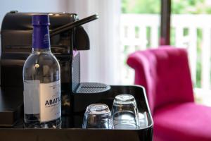 Nápoje v ubytování Logis Hotel - Restaurant - Spa - Le Relais de Farrou