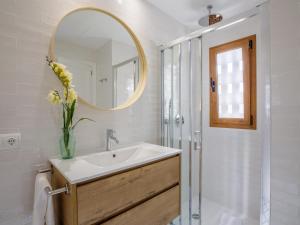 Koupelna v ubytování Apartment Long Beach by SunVillas Mallorca + 18 fotografií