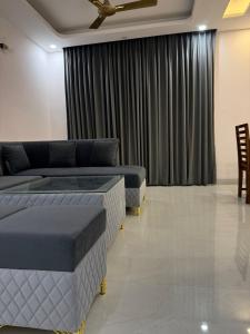 Gallery image of The Skyline Nest in Noida