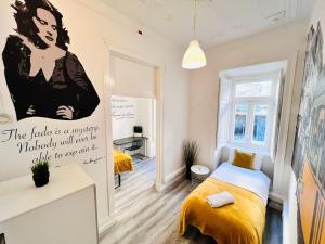 Ένα ή περισσότερα κρεβάτια σε δωμάτιο στο Central Lisbon rooms, top best location for tourists +40 φωτογραφίες