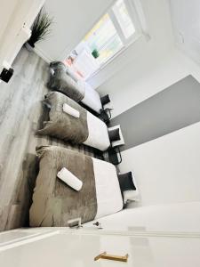 Χώρος καθιστικού στο Central Lisbon rooms, top best location for tourists