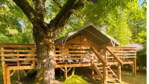Κήπος έξω από το Lodge Holidays - Les Tailladis