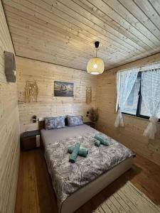 Postel nebo postele na pokoji v ubytování Еко Къщи Къмпинг Созопол Еко