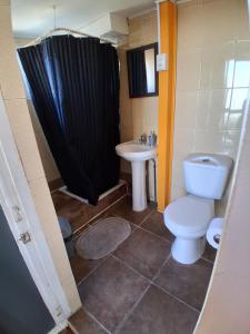 Koupelna v ubytování Hostal Casa Altavista + 15 fotografií