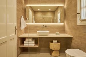 A bathroom at Nikki Beach Resort & Spa Porto Heli