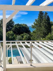 Gallery image of Appartment Mit Pool in Bilice