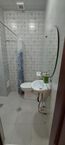 Vannituba majutusasutuses Kenut Hostel