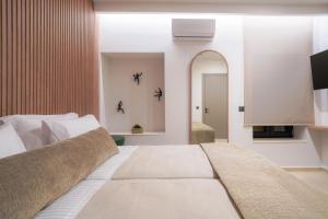 Ένα ή περισσότερα κρεβάτια σε δωμάτιο στο Veneto Luxury Villa +27 φωτογραφίες
