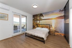 Galería fotográfica de Villa Lazy Day Oasis en Ljubitovica 28 fotos más