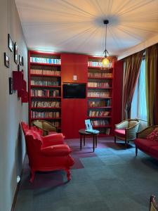 Posezení v ubytování Hôtel Albert Elisabeth Gare SNCF + 37 fotografií