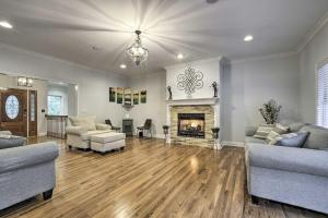 Gallery image of Rustic Escape w Game Room and Modern Amenities in Pinehurst