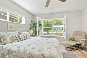 Gallery image of Dunnellon Dream. Pool, Fire Pit and Outdoor Bar in Dunnellon