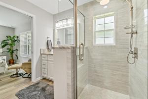 Gallery image of Dunnellon Dream. Pool, Fire Pit and Outdoor Bar in Dunnellon