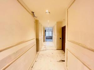 加济阿巴德Hotel IP Swarn Near Anand Vihar Vaishali Ghaziabad的相册照片