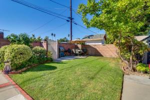 Gallery image of North Hills 2BR Home and Outdoor Pool in Los Angeles