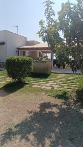 A garden outside Il giardino dei tramonti