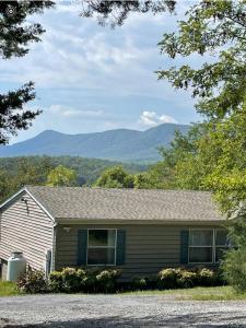 Γενική θέα στο βουνό ή θέα στο βουνό από  αυτή η παραθεριστική κατοικία +37 φωτογραφίες