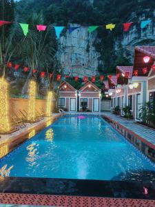 Bazén v ubytování Trang An Viet Anh Homestay nebo v jeho okolí
