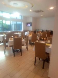 Restaurace v ubytování De Palms Hotel Port Harcourt