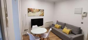 Posezení v ubytování Tranquilo apartamento en Chueca IN2Iz5