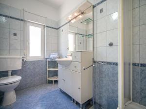 Koupelna v ubytování Apartment Olga-2 by Interhome