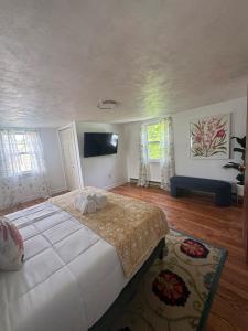 Ένα ή περισσότερα κρεβάτια σε δωμάτιο στο Cozy Home