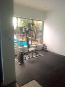 Bazén v ubytování De Palms Hotel Port Harcourt nebo v jeho okolí