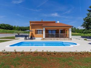 Πισίνα στο ή κοντά στο Holiday Home Tina by Interhome +43 φωτογραφίες
