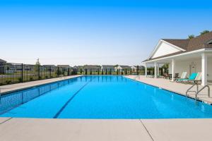 Πισίνα στο ή κοντά στο Millville By The Sea --- 23554 Bonfire Wy