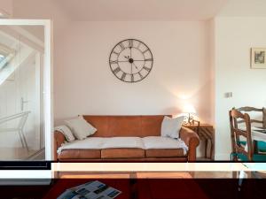 Posezení v ubytování Apartment Belle Vue Mer by Interhome