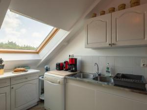 Kuchyň nebo kuchyňský kout v ubytování Apartment Belle Vue Mer by Interhome